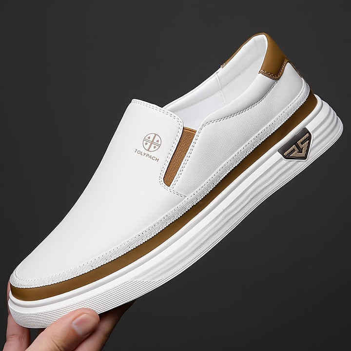 Heren Loafers | Slip-On & Decoratieve Stiksels | Antislip Rubberen Zool | Wit met Bruine & Gouden Accenten