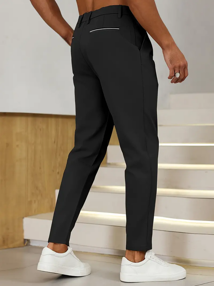 Elegante zakelijke herenbroek met comfortabele pasvorm en moeiteloos raffinement | Thomas