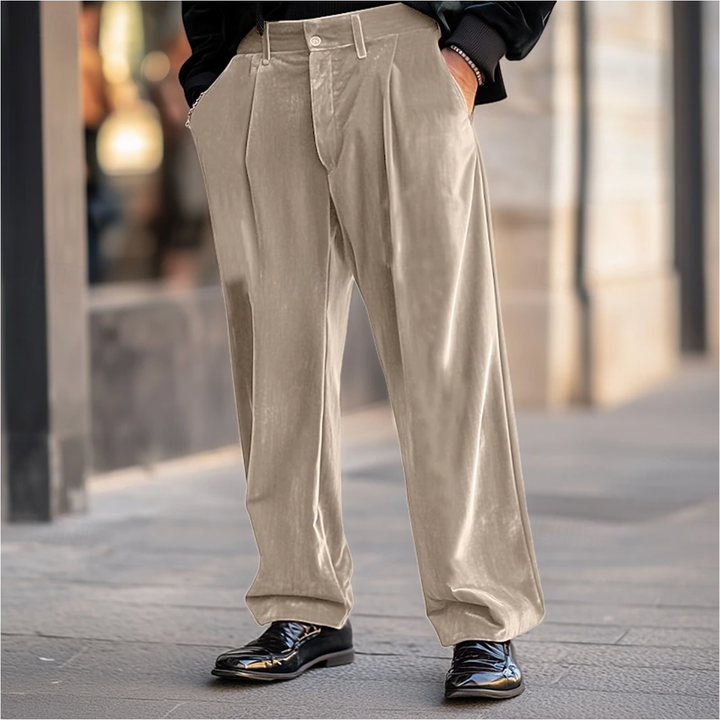 Stijlvolle ribfluwelen broek voor heren met comfort en tijdloze charme | Kevin
