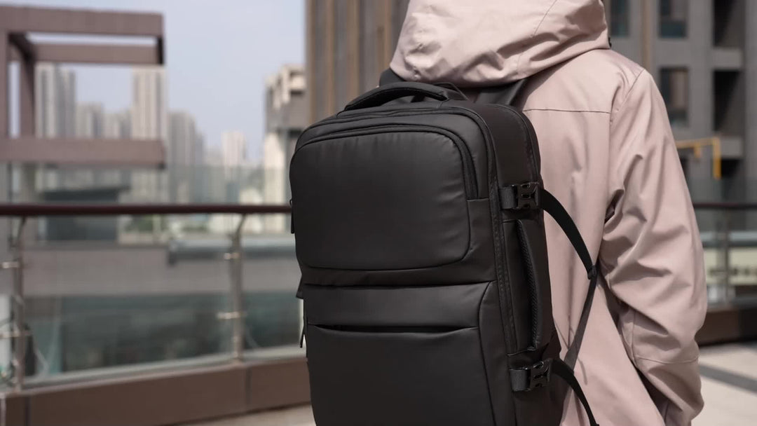Heren Rugzak | Strak Minimalistisch Design | Duurzaam Nylon & Laptopvak | Voor Werk, School & Reizen