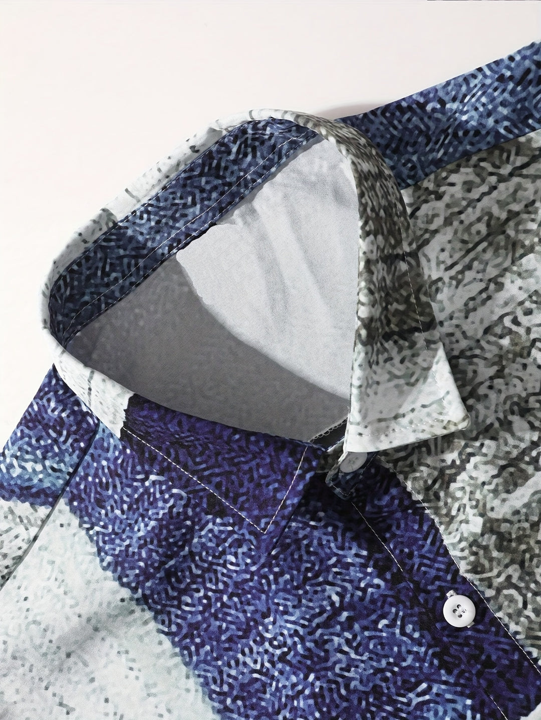 Heren Zomershirt | Contrasterend Kleurenpatroon | Stijlvol & Trendy